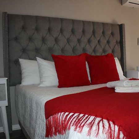 On Hill Lodge Bloemfontein Esterno foto